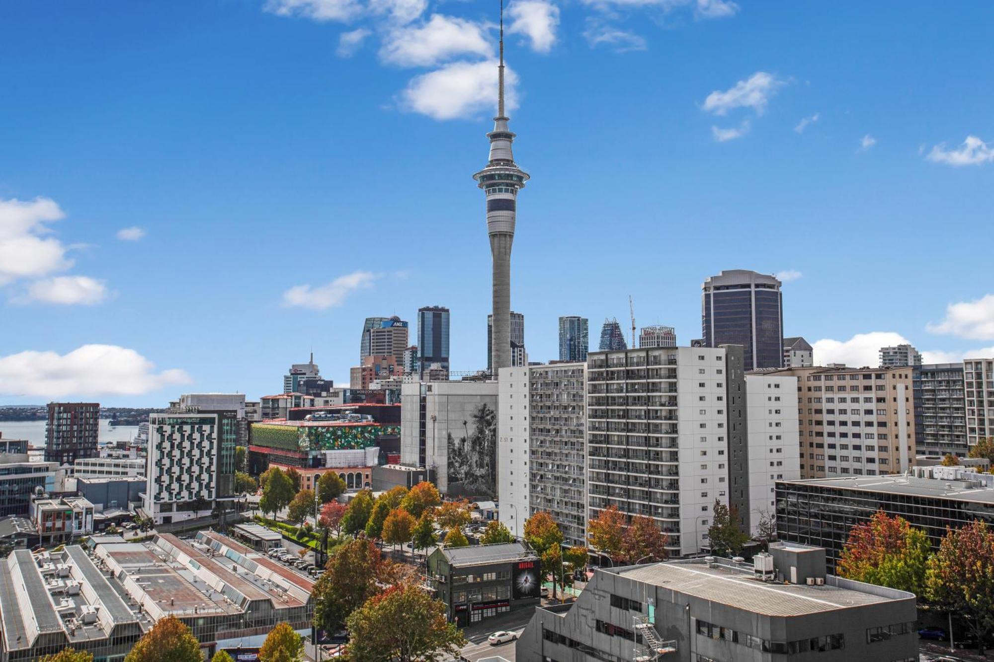 Skyline Serenade Apt With Skycity View And Parking 奥克兰 外观 照片